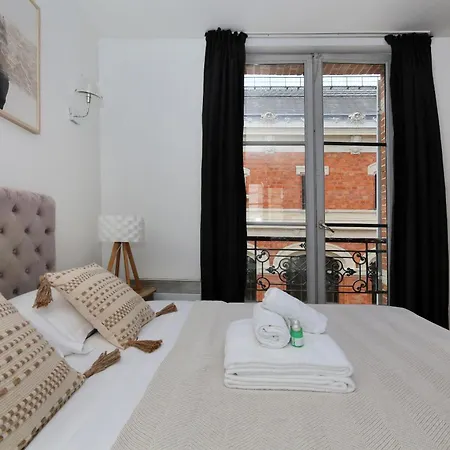 Apartment Service - En Face Du Musee - 5