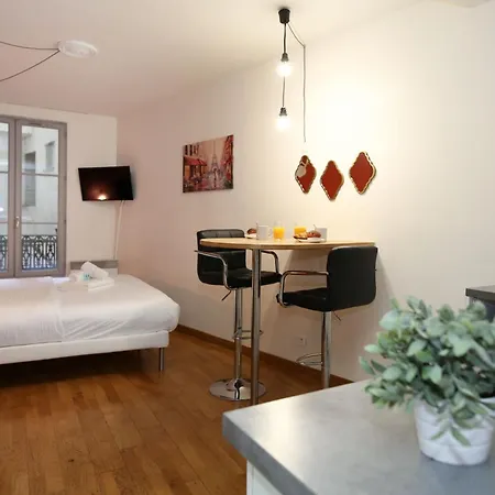 Apartment Service - En Face Du Musee - 5